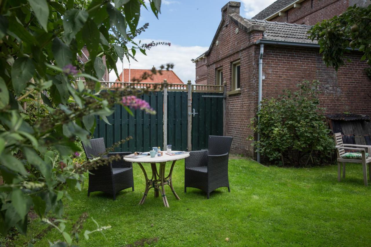 D' Ald Skoalle - Sfeervol Appartement In Oude School. Wijtgaard Buitenkant foto